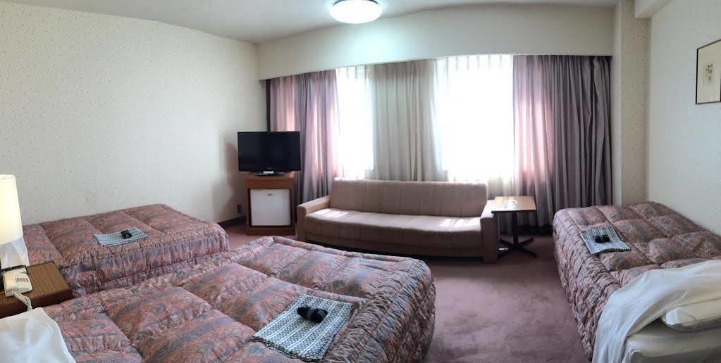 Yatsushiro Grand Hotel Extérieur photo