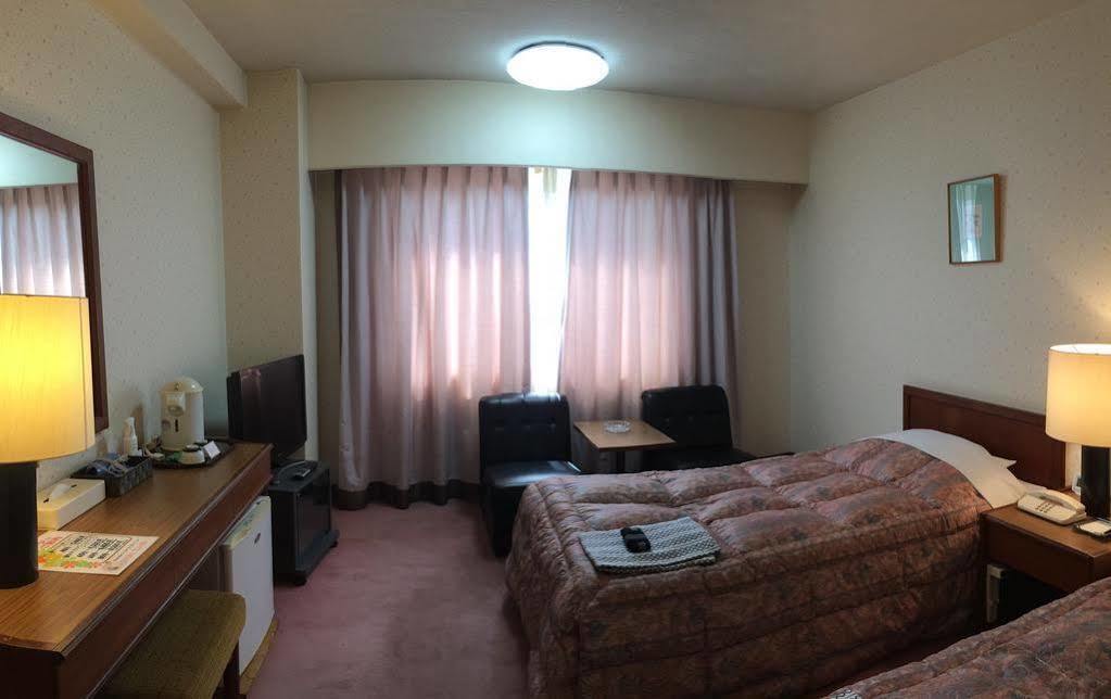 Yatsushiro Grand Hotel Extérieur photo